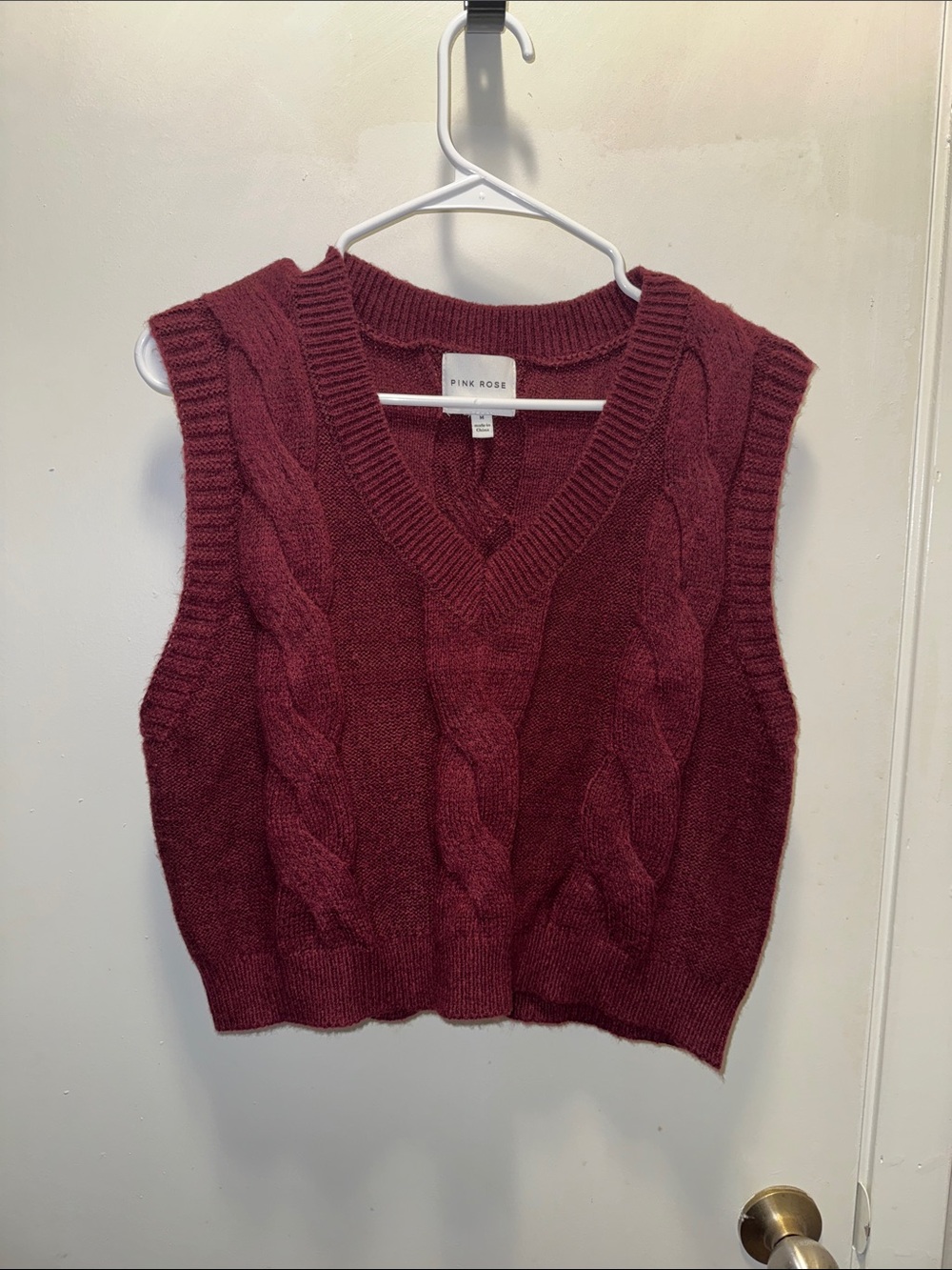 Pink Rose Crop V-Neck Cable Knit Sweater Vest - Burgundy